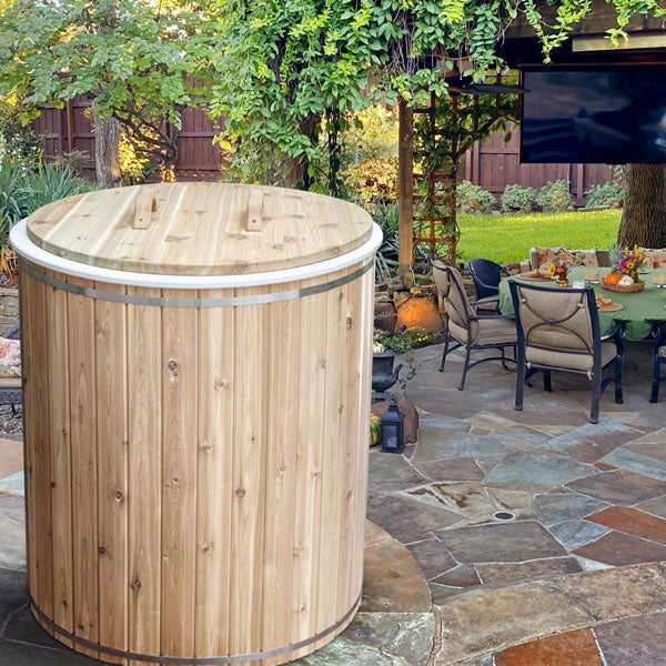 The Baltic Plunge Tub, additional view