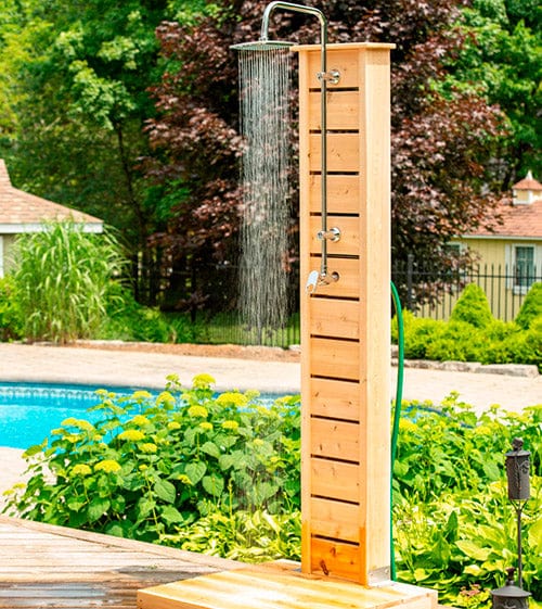 CT Sierra Outdoor Shower rainfall shower head detail