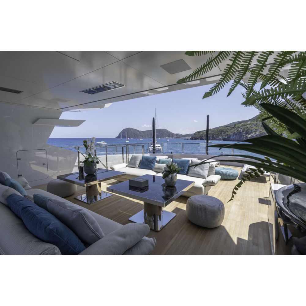 Platinum Marine 2300W on yacht installation